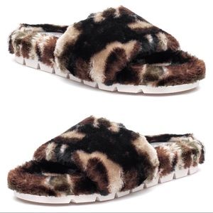 J/Slides NYC Lovlie Camo Fur Slippers